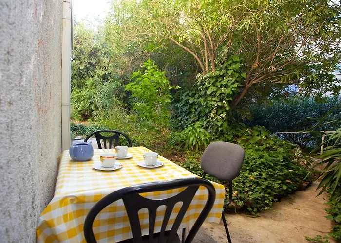 Apartament With Wifi - 12198 *